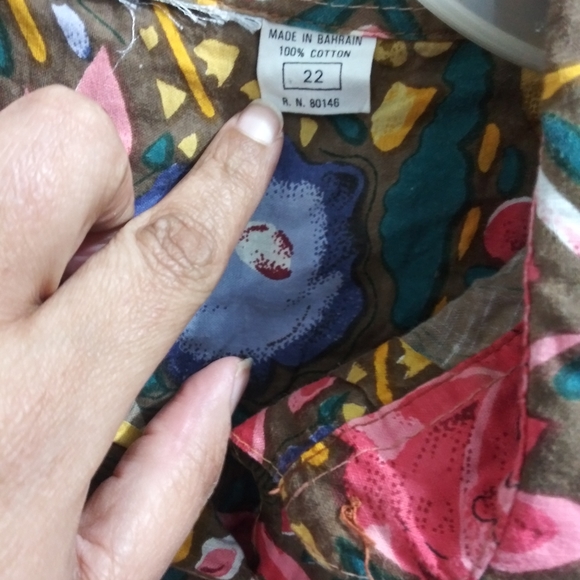 Blouse - Picture 3 of 3